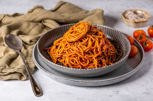 ספגטי ברוטב עגבניות - המסעדה היהודית אוכל מוכן לשבת